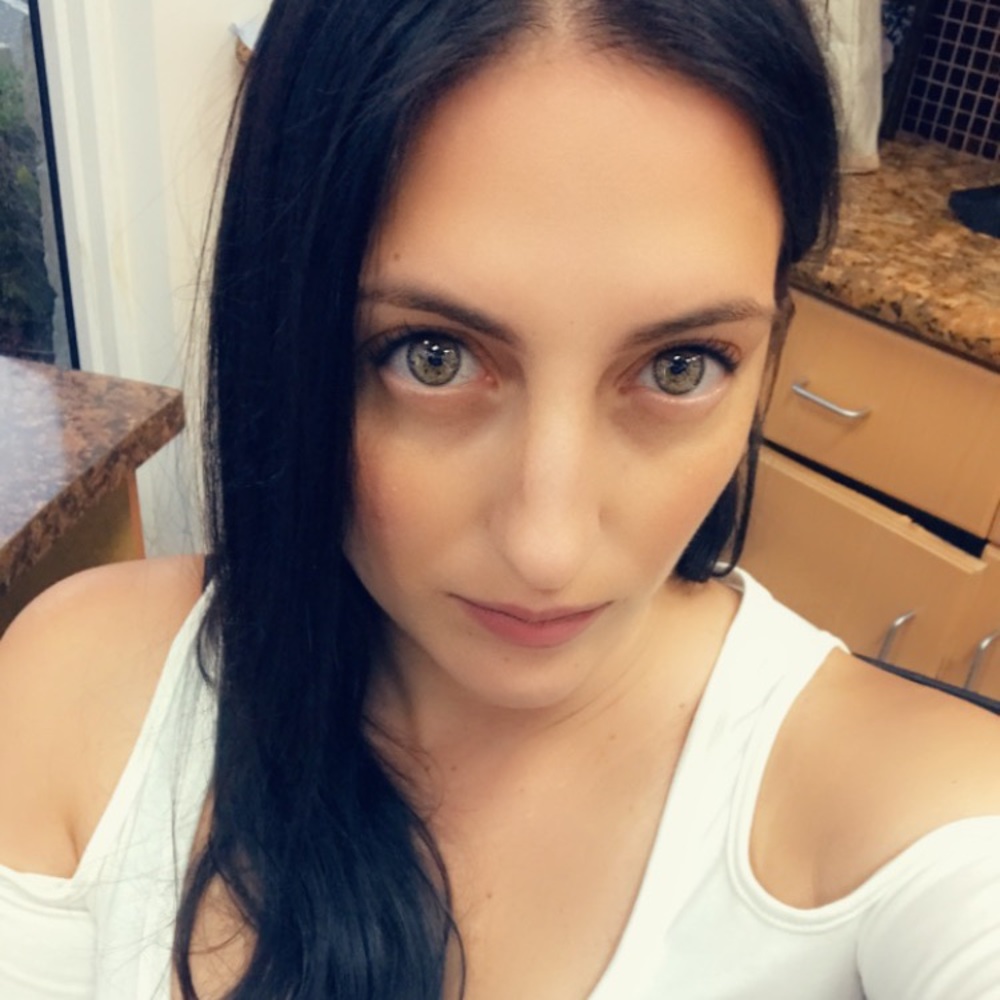 Meet your Posher, Tiffany